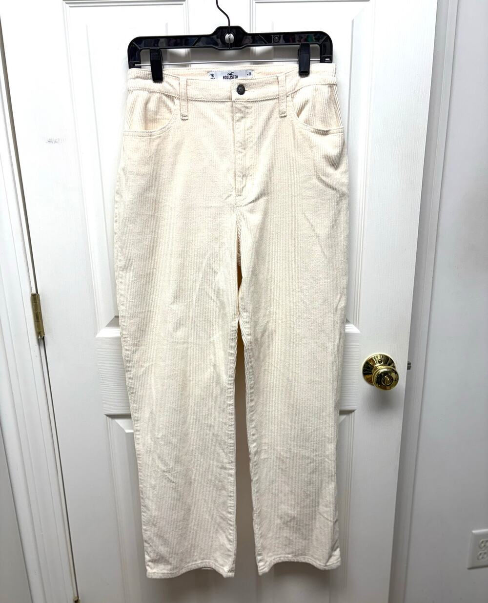 Hollister Pants Cream Corduroys , Ultra High Rise, Straight Leg, Women's Size 28